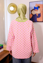 Load image into Gallery viewer, Hana Polka T-Shirt (Pink Green)