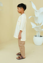 Load image into Gallery viewer, Kerabat Kurta Boy (Cream)