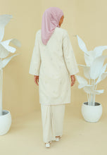 Load image into Gallery viewer, Erat Kurung (Nude Cream)