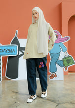 Load image into Gallery viewer, Jalan Qaysaa T-Shirt (Linen Cream)