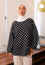 Load image into Gallery viewer, Hana Polka T-Shirt (Black White)