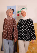 Load image into Gallery viewer, Hana Polka T-Shirt (Black White)