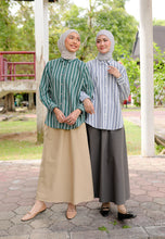 Load image into Gallery viewer, Nouf Stripe Top (Blue Grey)
