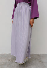 Load image into Gallery viewer, Tyesha Pleated Skirt (Pale Purple)