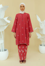 Load image into Gallery viewer, Erat Kurung (Maroon)