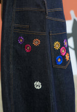 Load image into Gallery viewer, Bunga-Bunga Pinafore (Blue-Black)