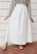 Load image into Gallery viewer, Armel Cotton Skirt (White)