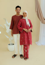 Load image into Gallery viewer, Erat Kurung (Maroon)