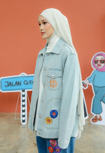 Load image into Gallery viewer, Bunga-Bunga Jacket (Light Blue)
