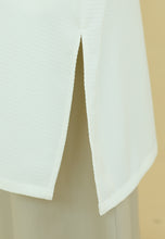 Load image into Gallery viewer, Ibna Printed Tunic (White Waffle)
