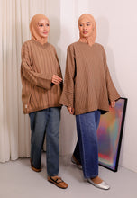Load image into Gallery viewer, Bazla Reversible Top (Brown)