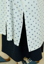 Load image into Gallery viewer, Ibna Printed Tunic (White Blue)