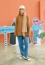 Load image into Gallery viewer, Tak Qaysaa Mana T-Shirt (Dark Brown)