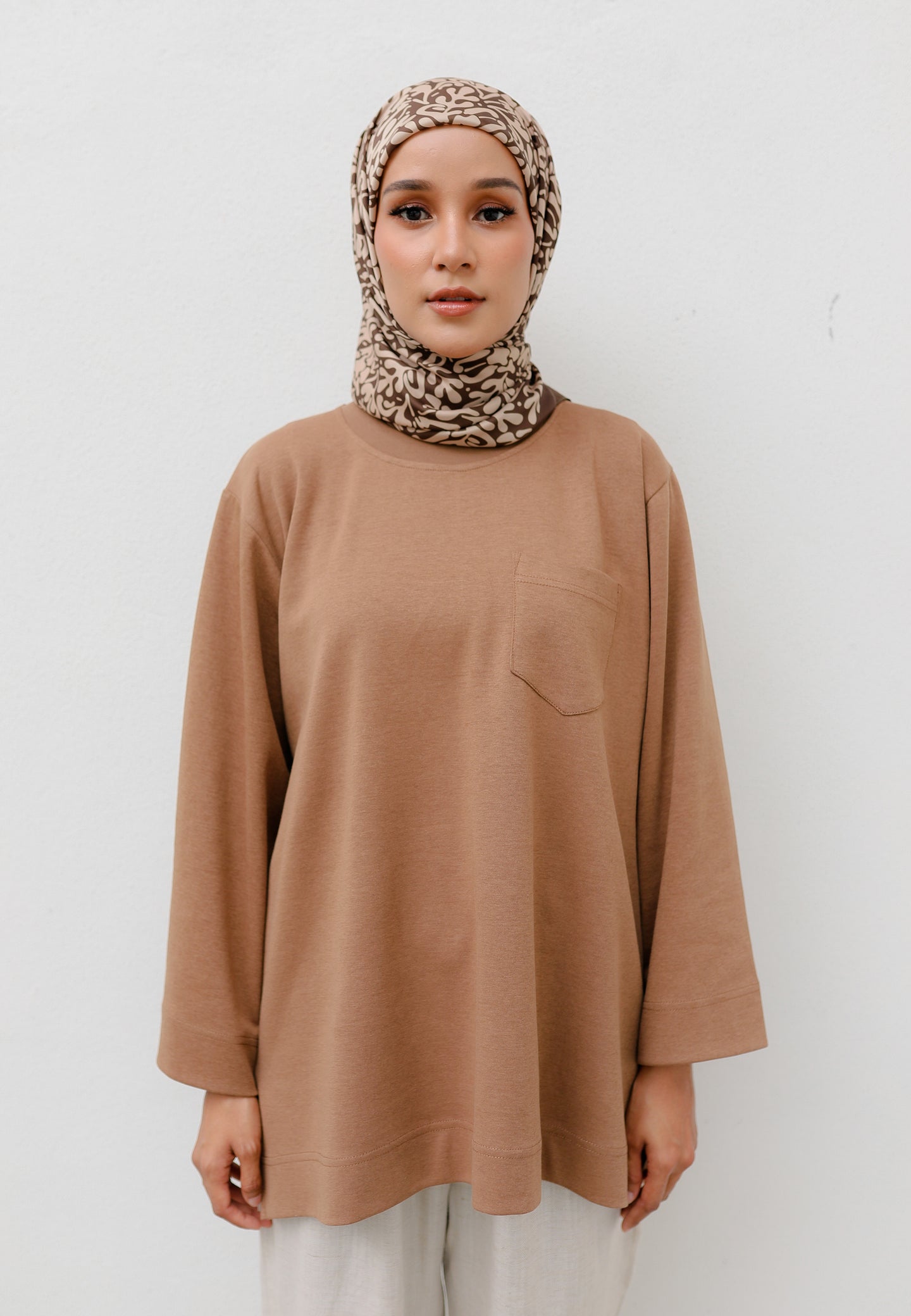 Zen Boxy T-Shirt (Dark Brown)