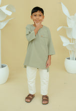 Load image into Gallery viewer, Paut Kurta Boy (Sage Green)