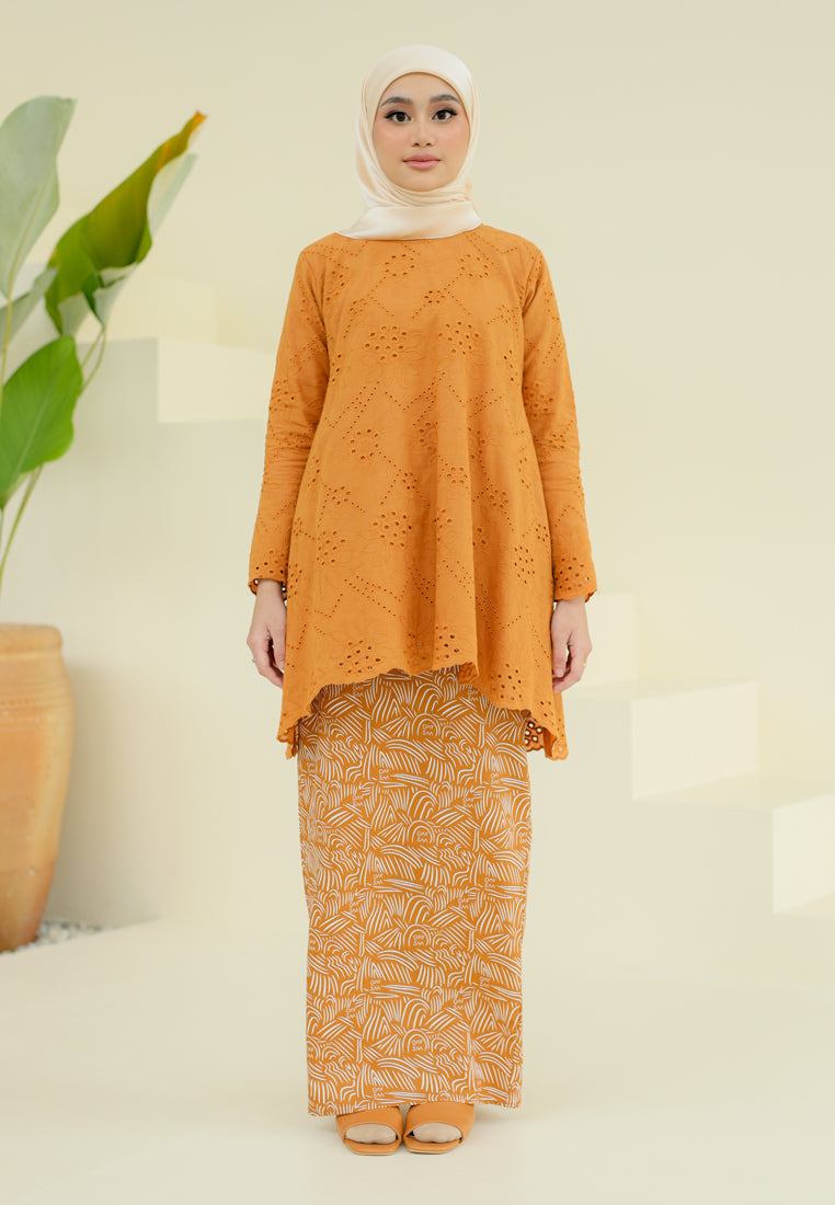 Bersatu Kurung (Tangerine)