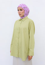 Load image into Gallery viewer, Erum Linen Top (Apple Green)
