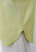 Load image into Gallery viewer, Erum Linen Top (Apple Green)