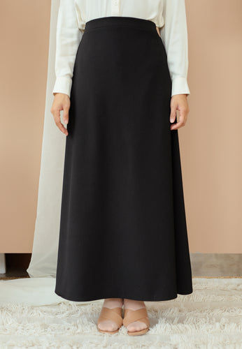 Taleetha Skirt (Black)