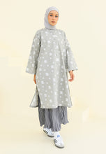 Load image into Gallery viewer, Ibna Printed Tunic (Soft Grey)