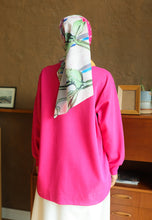 Load image into Gallery viewer, Zoe Curved T-Shirt (Hot Pink)