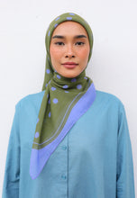 Load image into Gallery viewer, Polka Cotton Square (Lavender Green)