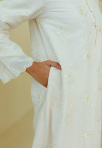 Akrab Kurung (Cream)