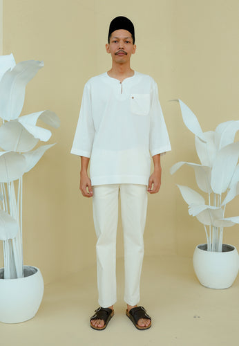 Kerabat Kurta Men (White)