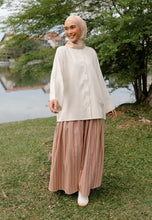 Load image into Gallery viewer, Senna Linen Top (Linen)