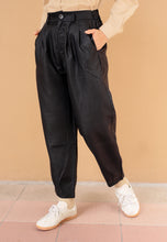 Load image into Gallery viewer, Luna Linen Pants (Black)