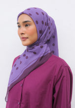 Load image into Gallery viewer, Polka Cotton Square (Purple Grape)