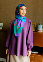 Load image into Gallery viewer, Zoe Curved T-Shirt (Dark Purple)