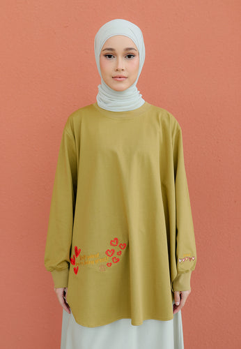 Be Kind Embroidered T-Shirt (Golden Brown)