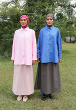 Load image into Gallery viewer, Erum Linen Top (Denim Blue)