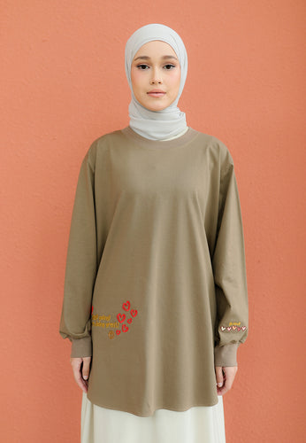 Be Kind Embroidered T-Shirt (Taupe)