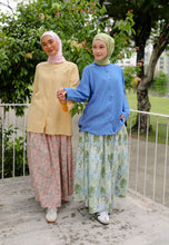 Load image into Gallery viewer, Senna Linen Top (Yellow)