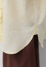 Load image into Gallery viewer, Erum Linen Top (Light Yellow)