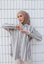 Load image into Gallery viewer, Nouf Stripe Top (Taupe)