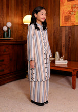 Load image into Gallery viewer, Seri Ayu Girl (Dark Blue)