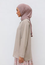 Load image into Gallery viewer, Senna Linen Top (Taupe)