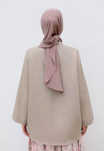 Load image into Gallery viewer, Senna Linen Top (Taupe)