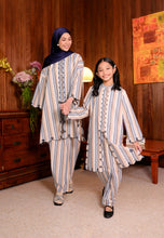 Load image into Gallery viewer, Seri Ayu Girl (Dark Blue)