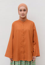 Load image into Gallery viewer, Senna Linen Top (Burnt Orange)