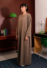 Load image into Gallery viewer, Yumna Shirt Caftan (Taupe)