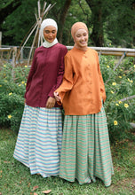 Load image into Gallery viewer, Senna Linen Top (Burnt Orange)