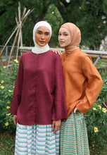 Load image into Gallery viewer, Senna Linen Top (Burnt Orange)