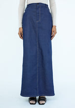 Load image into Gallery viewer, Izzy Denim Skirt (Dark Blue)