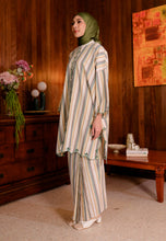 Load image into Gallery viewer, Seri Ayu Kurung (Sage Green)