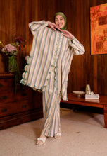 Load image into Gallery viewer, Seri Ayu Kurung (Sage Green)