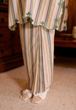 Load image into Gallery viewer, Seri Ayu Kurung (Sage Green)